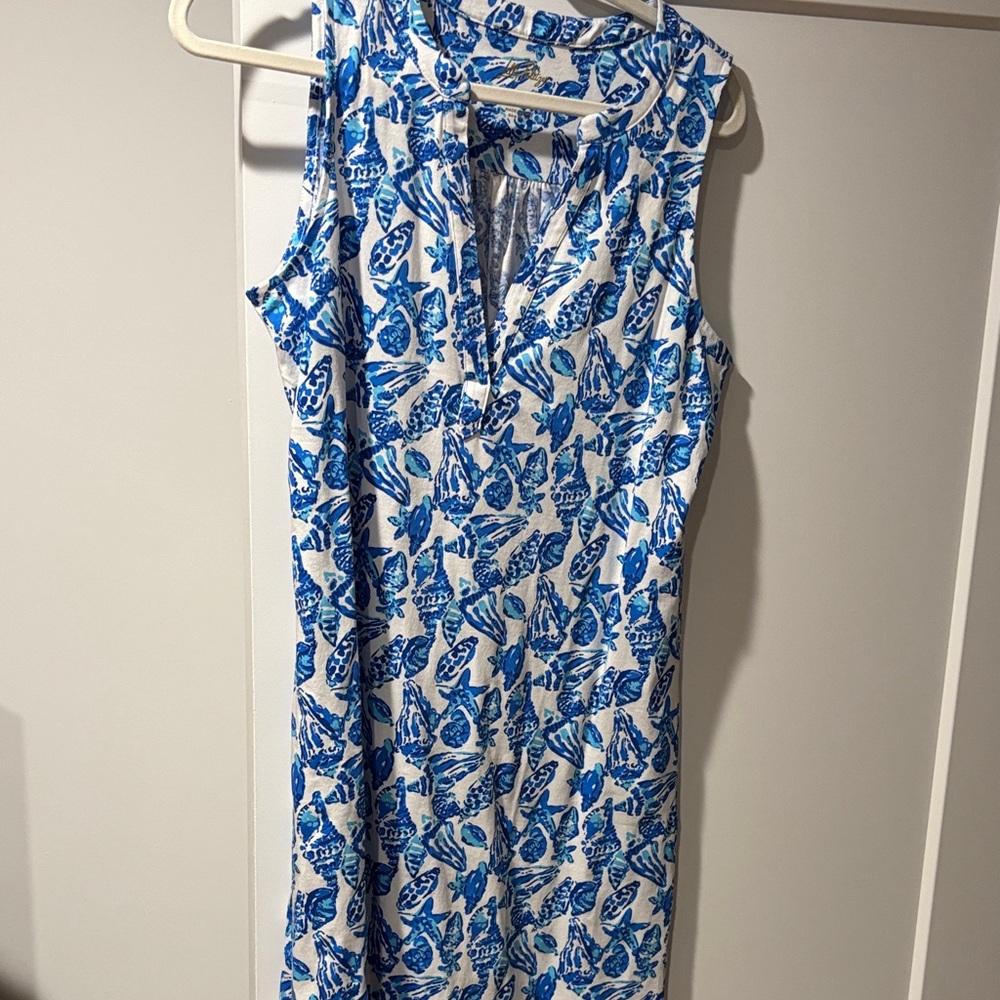 NWT !! Lily Pulitzer coverup dress. Medium